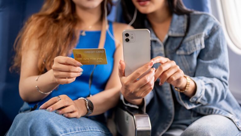 flyers on plane creditcard
